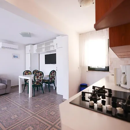 Malic Apartment Petrčane