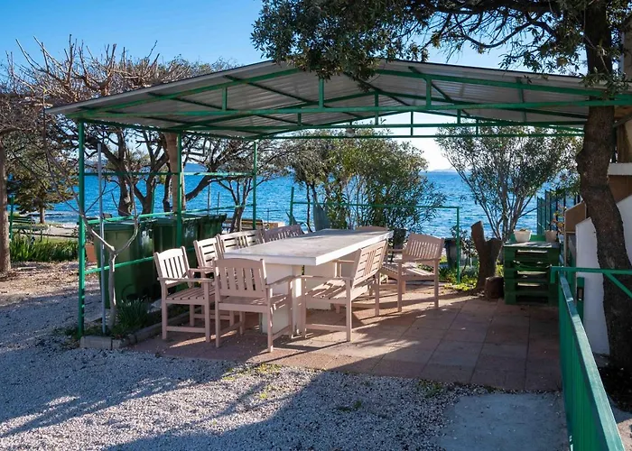 Malic Lägenhet Petrcane