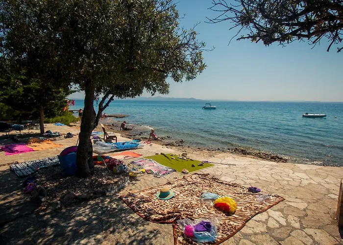 아파트 Malic 돈제페트레케인